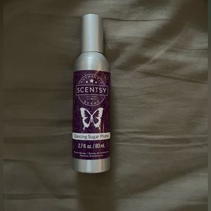 DENTED Dancing Sugar Plums Scentsy Room Spray